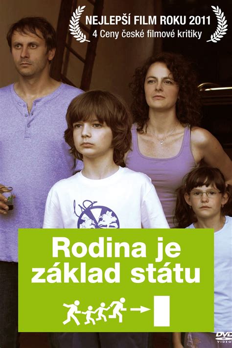 Rodina Je Základ Státu Película 2011 Tráiler Resumen Reparto Y