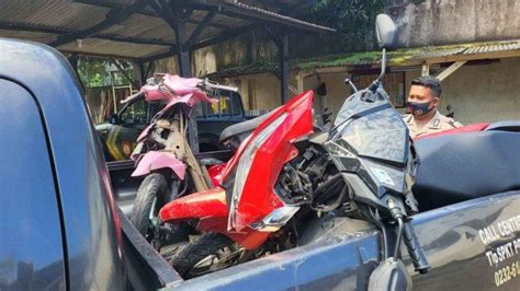 Kecelakaan Maut Tadi Pukul 08 15 Wib Seorang Pemotor Tewas Pelajar