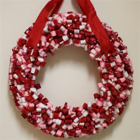 14 Inexpensive Diy Valentine Wreaths For Your Front Door And More