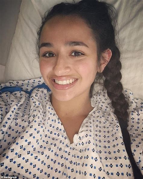 Jazz Jennings Hosts Farewell To Penis Party Ahead Of Her Gender Confirmation Surgery Daily