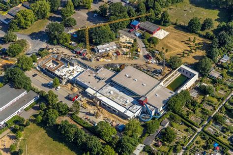 Dinslaken Aus Der Vogelperspektive Umbau Der Therme Und Schwimmbecken