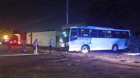 Diario Del Yaqui Choca Cami N De La L Nea Contra Auto