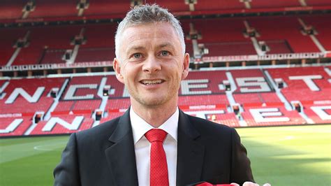 Ole Gunnar Solskjaer unveiled as Man United manager at Old Trafford ...