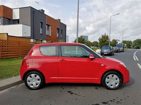 Suzuki Swift 1 3 Benzyna Śliczny Niski Przebieg Klima Poznań Ławica