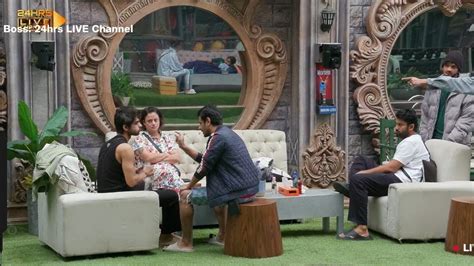 Bb17 Live Abhishek Vicky Ki Ladai Mai Abhishek Ne Di Ankita Ko Gaali