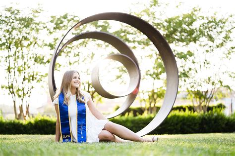 Samantha Ucla Graduation Portraits Stanley Wu Photography