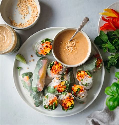 Vietnamese Spring Roll Dipping Sauce