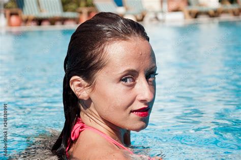 Sexy Girl With Red Lips And Wet Hair Miami Beach Is Sunny Swag