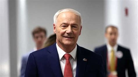 Asa Hutchinson Suspends Presidential Campaign Congratulates Donald