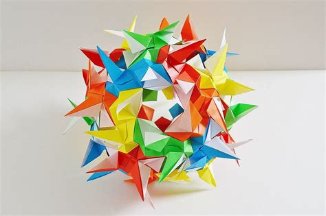 26 Wonderfully Delightful Modular Origami Kusudamas Modular Origami