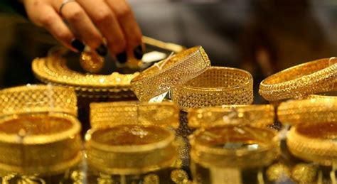 Gold Price Surges By Rs800 Per Tola