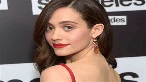 Emmy Rossum Say She Is Leaving Shameless After Seasons Youtube