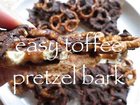 Christmas Crack Recipe With Pretzels Poeticcooking