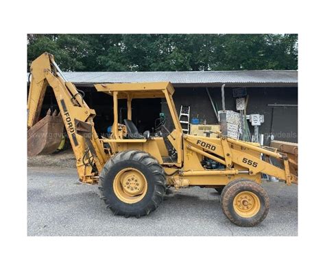 1983 Ford 555 Loader Backhoe