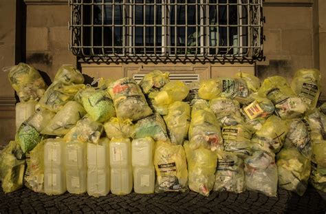 Müll in Stuttgart Vielen Stuttgartern stinkt der Gelbe Sack Stuttgart