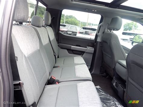 Medium Dark Slate Interior 2022 Ford F150 XLT SuperCrew 4x4 Photo #144521107 | GTCarLot.com