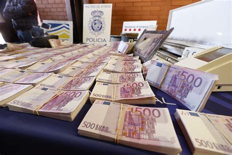 Desmantelan en España el mayor centro de producción de billetes falsos