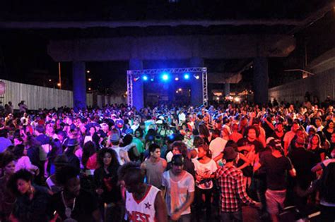 DEPOIS DE QUASE 2 ANOS SEM PASSINHOS BAILE DE CHARME DO VIADUTO DE