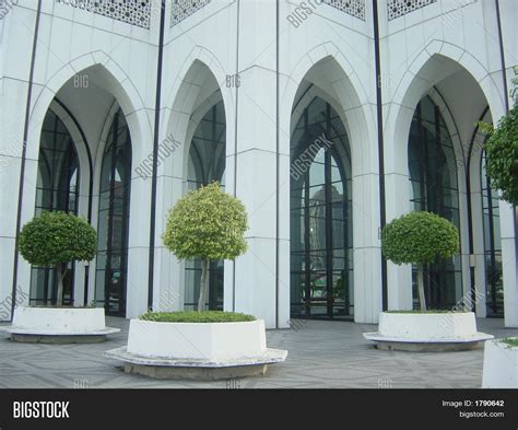 Islamic Arches Image & Photo | Bigstock