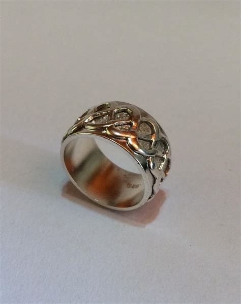 Men’s silver celtic ring – ElusiveGems