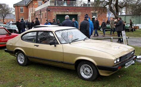 AGM 863T 2 1979 Ford Capri 1 6 GL Nivek Old Gold Flickr