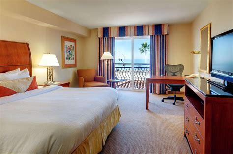 Hilton Garden Inn Carlsbad Beach Hotel (Carlsbad (CA)) - Deals, Photos ...