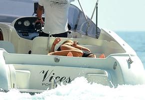 LUZ MENDEZ Nude AZNude