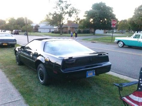 Pontiac Firebird Trans Am Knight Rider Replica Kitt Karr