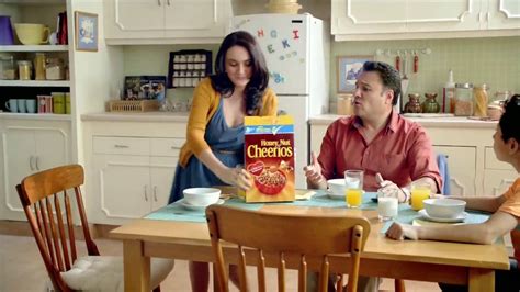 Honey Nut Cheerios TV Commercial, 'Canción' - iSpot.tv