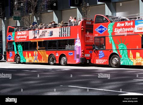 NEW YORK CITY TOUR BUSES Stock Photo - Alamy