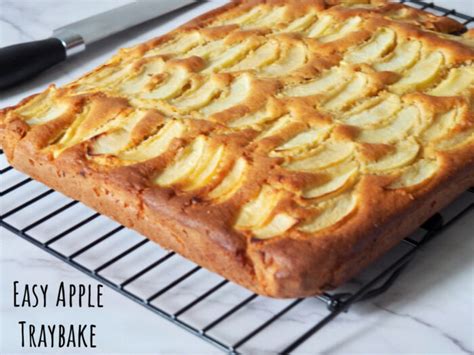 Easy Apple Traybake The Annoyed Thyroid