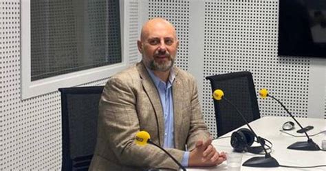 SER Podcast Escucha los episodios de José Luis Arasti delegado del