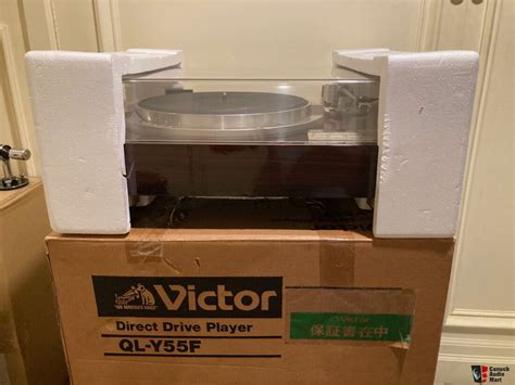 Victor Jvc Ql Y F Direct Drive Turntable With Original Box Packaging