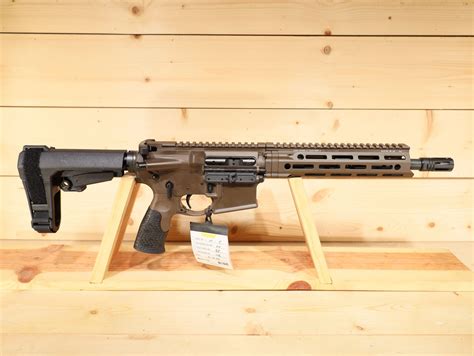 Daniel Defense M4V7 300 ADELBRIDGE CO