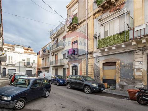 Vendita Appartamento Catania Trilocale In Via Villascabrosa 5 Ottimo