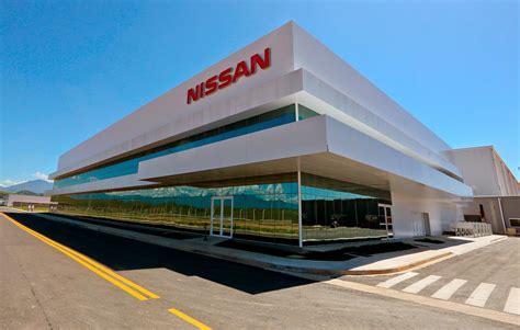 Nissan Inaugura F Brica Em Resende New March