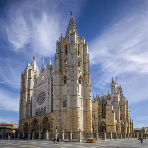 El Camino De Santiago En La Edad Media La Odisea De Llegar A Compostela