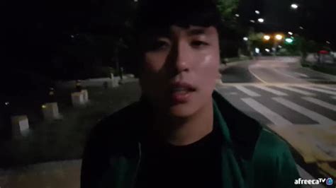 대륙남in홍대 동내친구 여성 오는중 Soop Vod