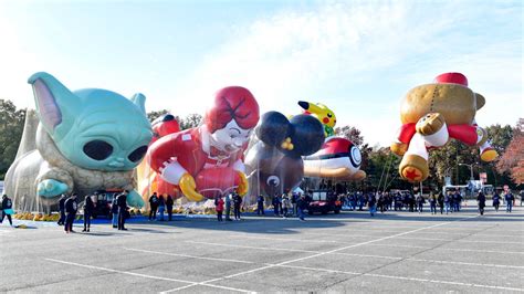 The Biggest Macy's Thanksgiving Day Parade Fails