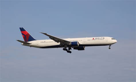 Delta Air Lines Moves Forward Launch Of 2nd Daily Service Between New York Jfk And Barcelona El