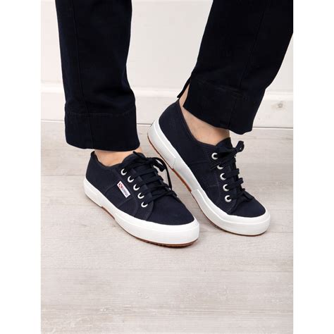 Superga Classic 2750 Cotu Shoe In Navy White