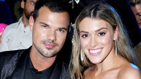 Taylor Lautner's bride Tay looks ethereal in thigh-split wedding dress ...