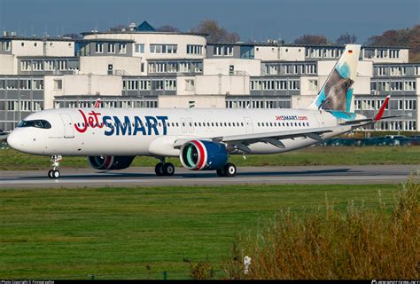 D AVXQ JetSMART Airbus A321 271NX Photo By Finnographie ID 1359756