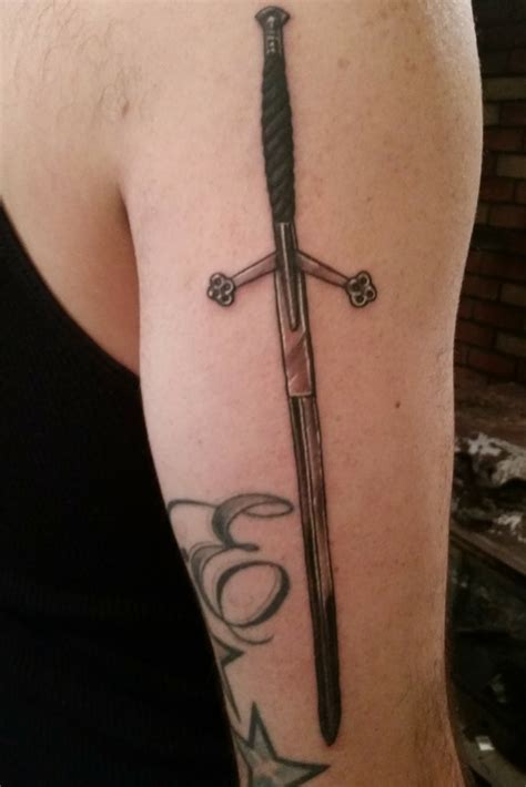 Share 65 Claymore Sword Tattoo Latest In Cdgdbentre