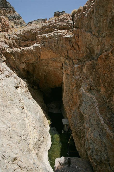Underwater Video Shows Violent Shaking During 7.1M SoCal Earthquake
