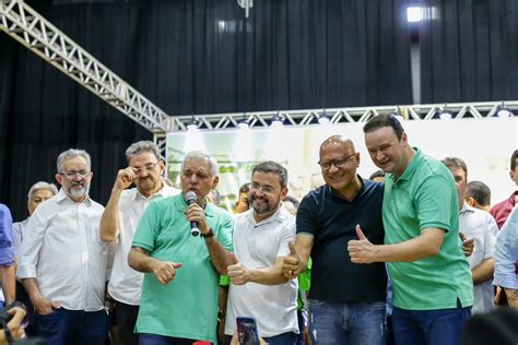 Paulo Márcio é oficializado como vice na chapa do pré candidato Fábio