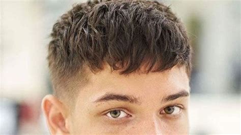 French Crop El Corte De Pelo Que Todos Los Hombres Modernos Quieren