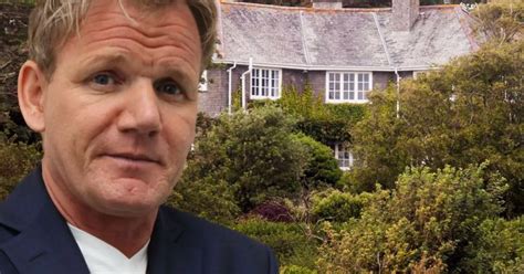 Gordon Ramsay pays £4m for a new stop-gap Cornwall beach mansion only ...