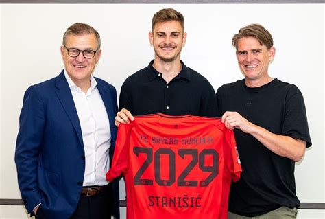 Ufficiale Stanisic Torna Al Bayern Monaco E Rinnova Il Suo Contratto