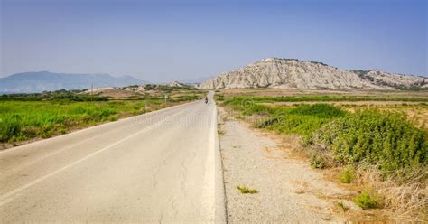 Carretera En El Lado Oeste En La Isla De Rodas Foto De Archivo Imagen